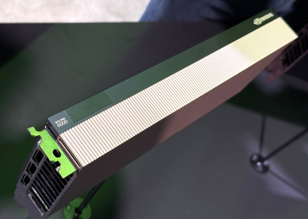 Supermicro mở đơn đặt hàng cho hơn 20 hệ thống máy chủ sử dụng GPU NVIDIA RTX PRO 6000 Blackwell