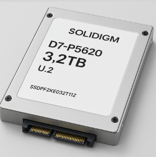 Intel và Solidigm giới thiệu dòng SSD doanh nghiệp D7-P5820